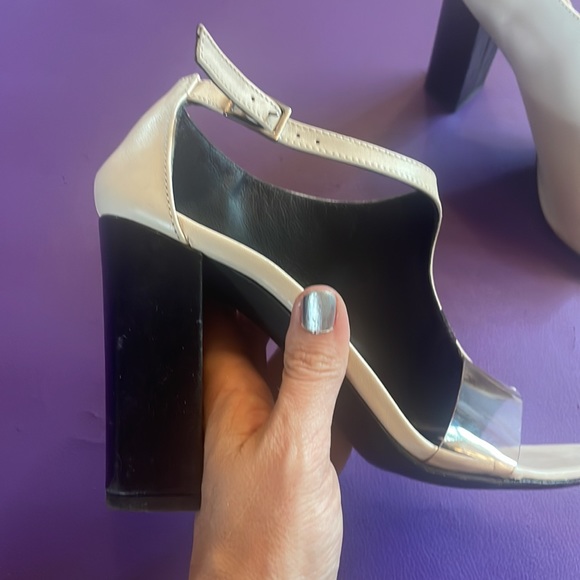 TIBI 36 sz 5.5 or 6 cream leather & PVC shoes pumps heels - Picture 3 of 10